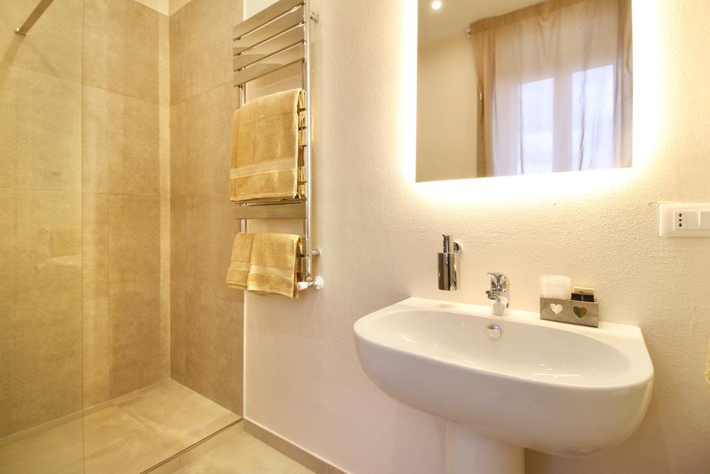 Lucca In Chic - No Ztl - Free Parking - Old City At 10Min By Walk المظهر الخارجي الصورة