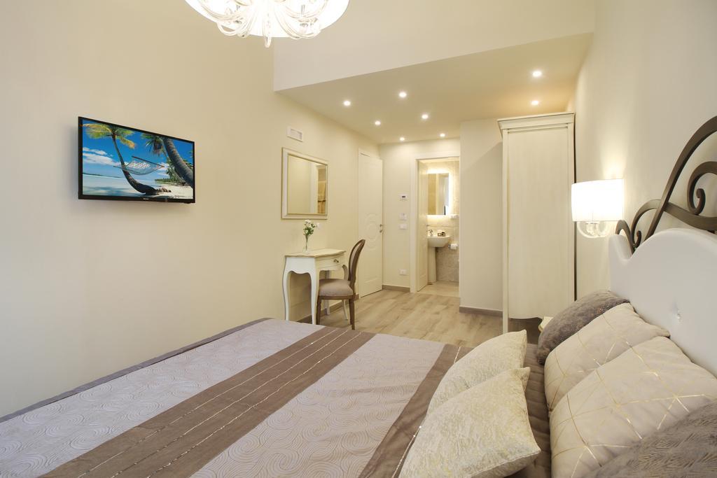 Lucca In Chic - No Ztl - Free Parking - Old City At 10Min By Walk المظهر الخارجي الصورة